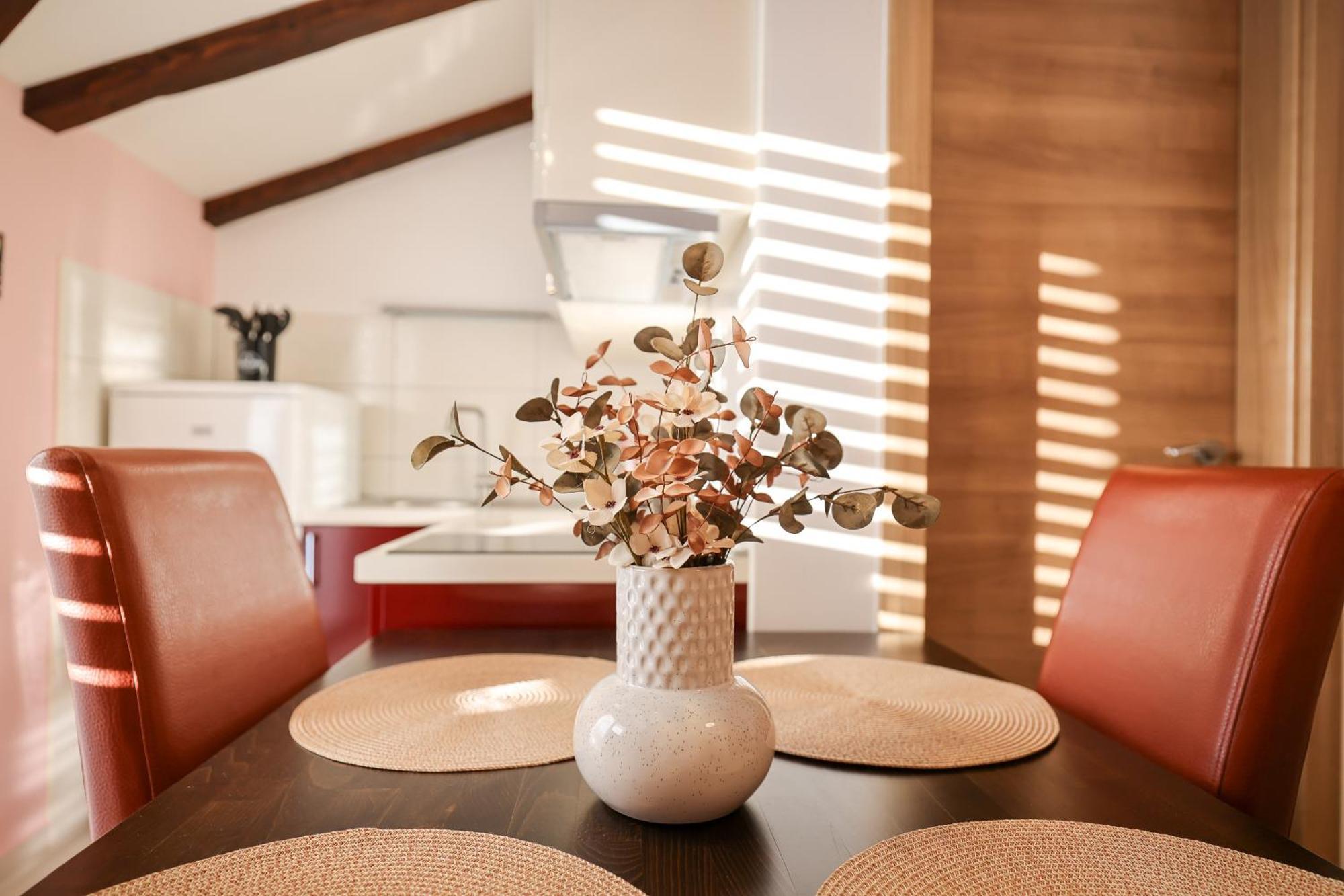 Children's Paradise Apartment Sukosan